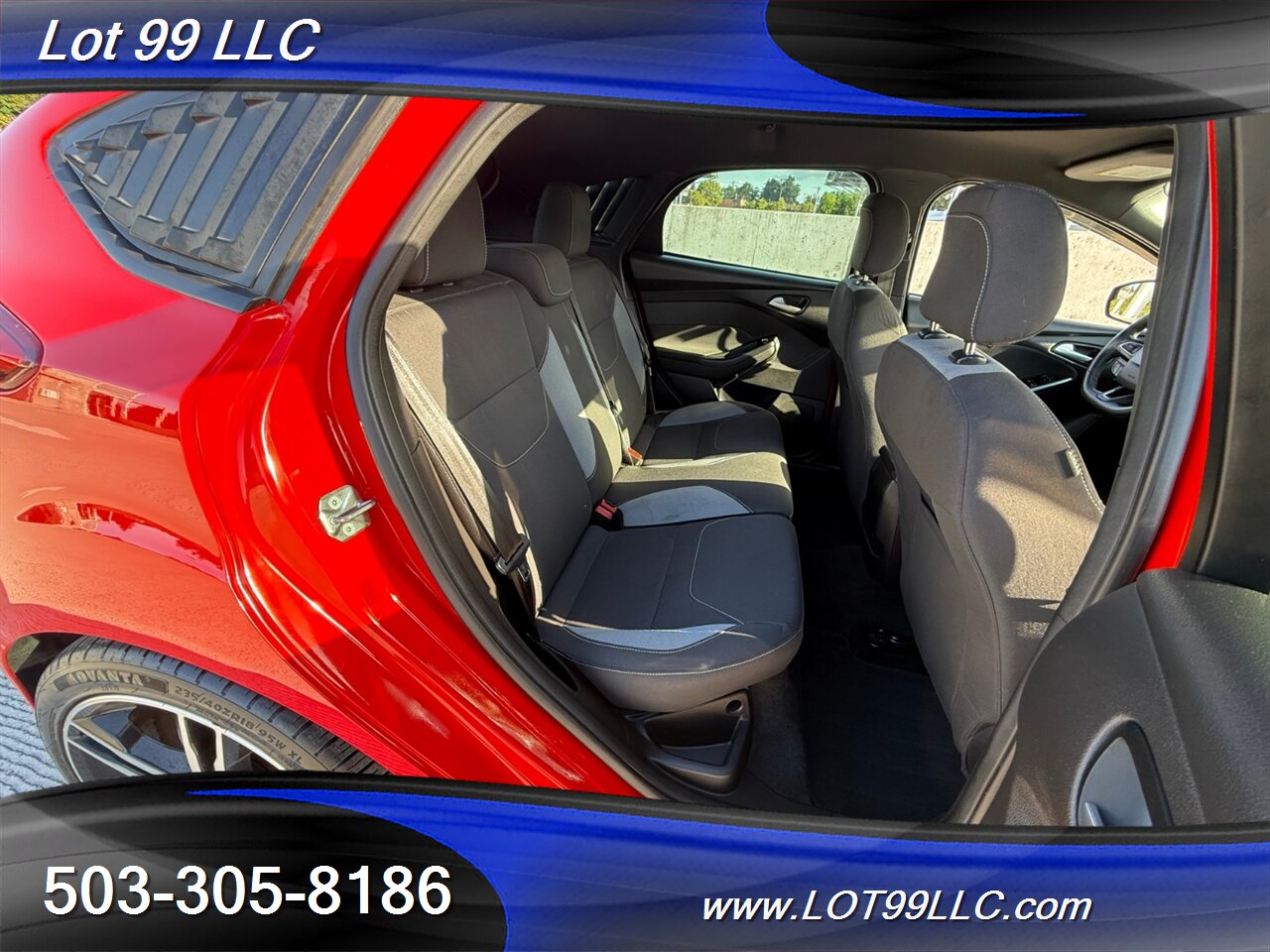 2017 Ford Focus ST 1-Owner 87k Miles 30MPG 6 Speed Manual - Photo 18 - Milwaukie, OR 97267