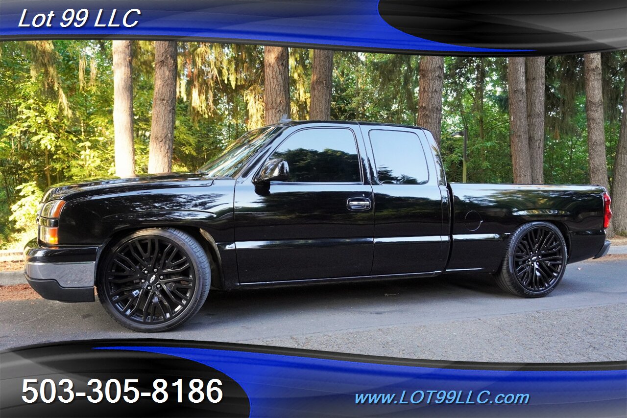 2006 Chevrolet Silverado 1500 LT1 Extended Cab Only 90K Low Miles Tinted Windows  Big SCREEN Black 24 Wheels Like New Tires LOWERED SUPER CLEAN - Photo 5 - Milwaukie, OR 97267