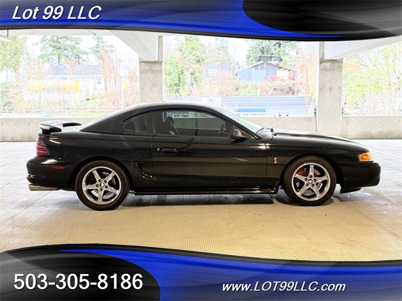 1995 Ford Mustang's photo