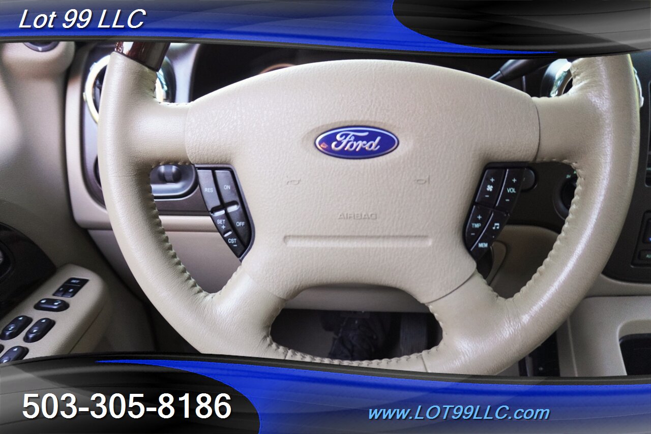 2006 Ford Expedition King Ranch 4X4 V8 5.4L Heated Leather Moon 3 ROW   - Photo 22 - Milwaukie, OR 97267