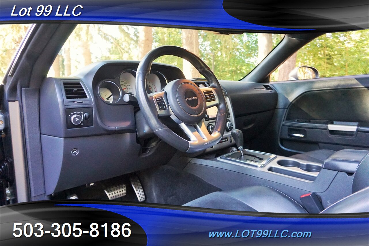 2012 Dodge Challenger SRT8 392 V8 6.4L Automatic 67K 470HP NEW TIRES - Photo 12 - Milwaukie, OR 97267