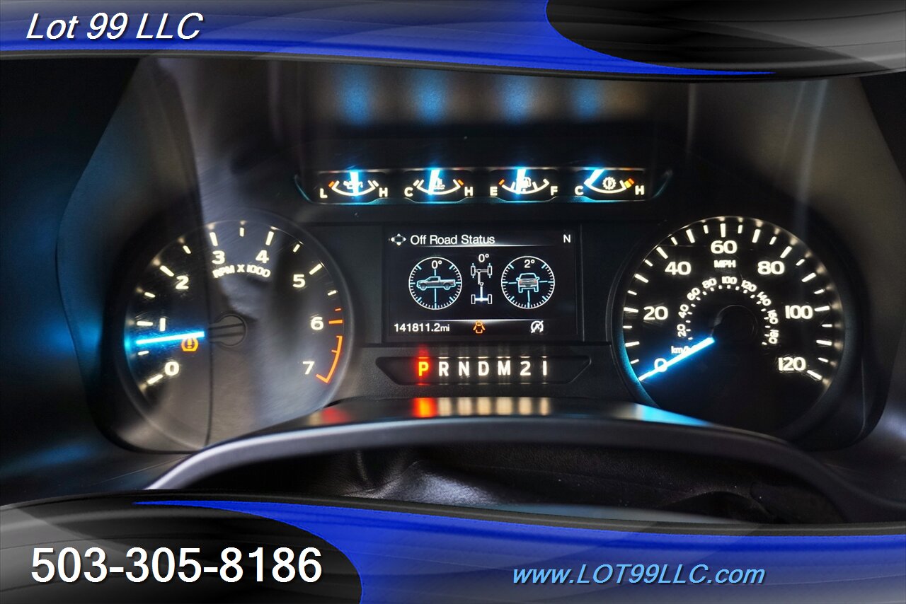 2017 Ford F-150 Crew Cab V6 2.7L Ecoboost Auto LIFTED 20 Wheels  Newer Off Road Tires - Photo 23 - Milwaukie, OR 97267