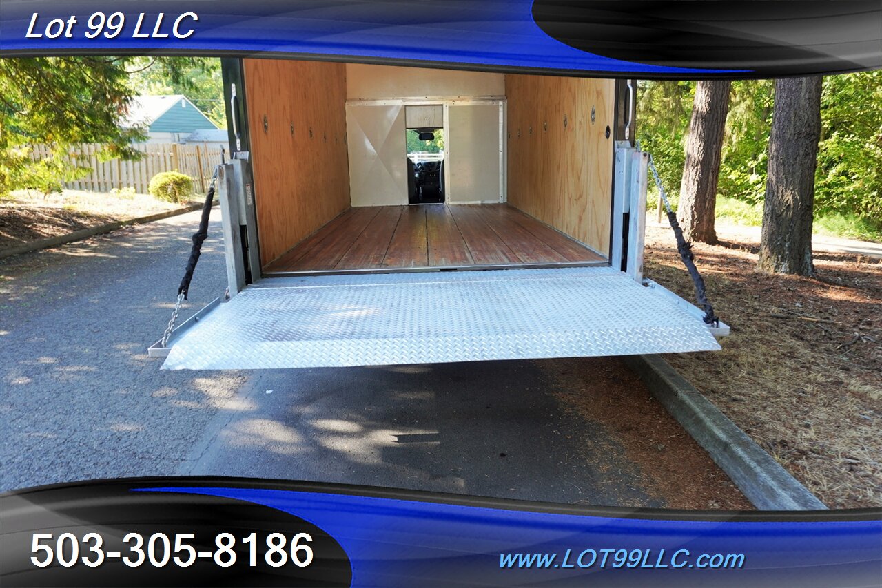 2018 Ford Transit 350 HD BOX VAN Power Stroke 3.2L Biodiesel Turbo  Power Lift Gate HD Cutwy 178WB 10360GVW - Photo 3 - Milwaukie, OR 97267