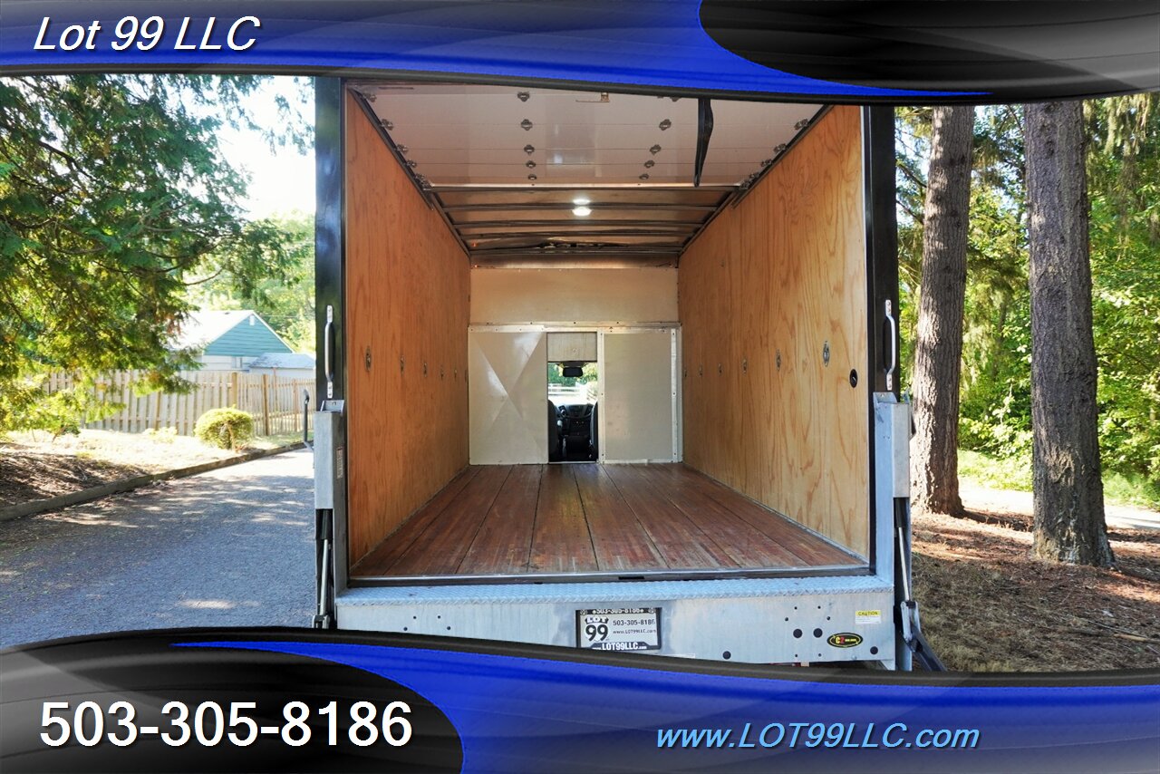 2018 Ford Transit 350 HD BOX VAN Power Stroke 3.2L Biodiesel Turbo  Power Lift Gate HD Cutwy 178WB 10360GVW - Photo 24 - Milwaukie, OR 97267