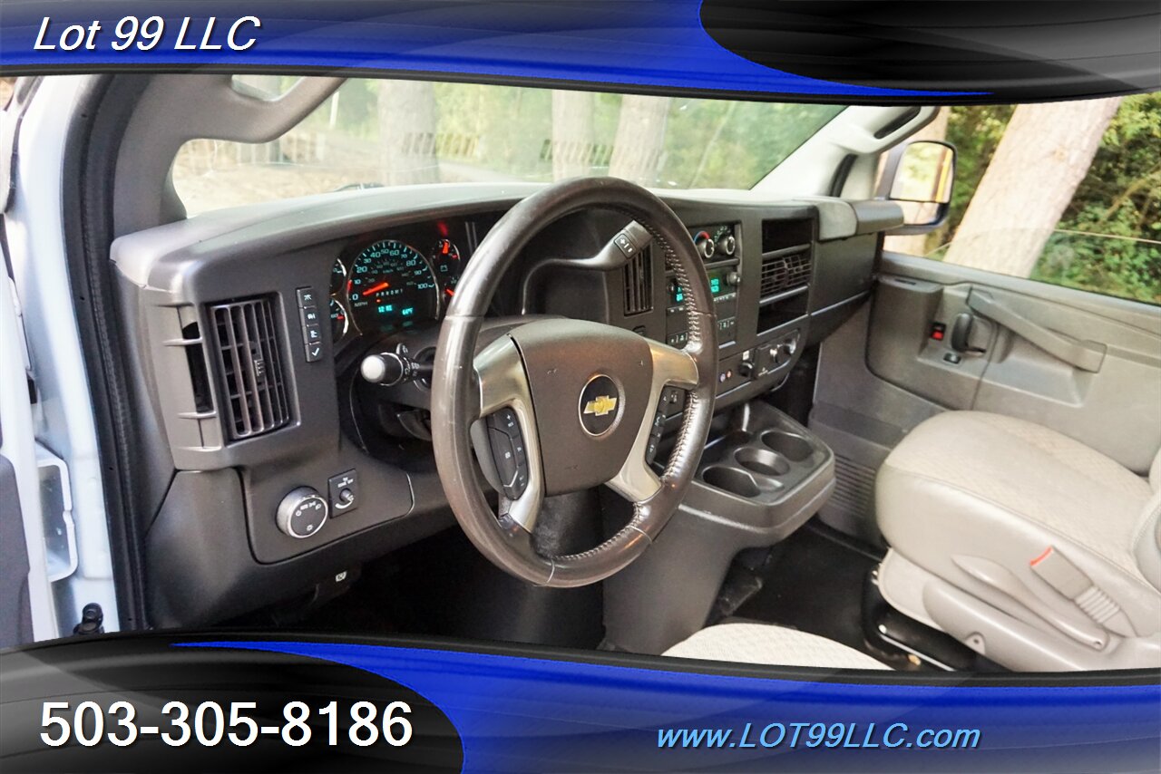 2019 Chevrolet Express 3500 Knapheide KUV Service Body Service Truck   - Photo 2 - Milwaukie, OR 97267