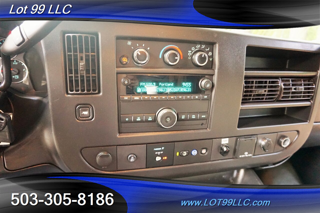 2019 Chevrolet Express 3500 Knapheide KUV Service Body Service Truck   - Photo 19 - Milwaukie, OR 97267