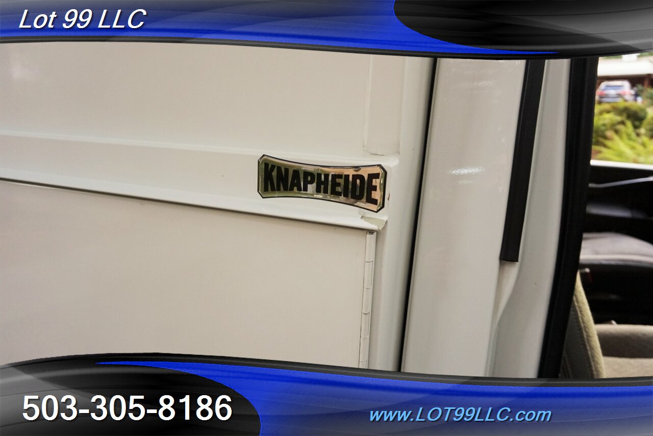 2019 Chevrolet Express 3500 Knapheide KUV Service Body Service Truck   - Photo 30 - Milwaukie, OR 97267