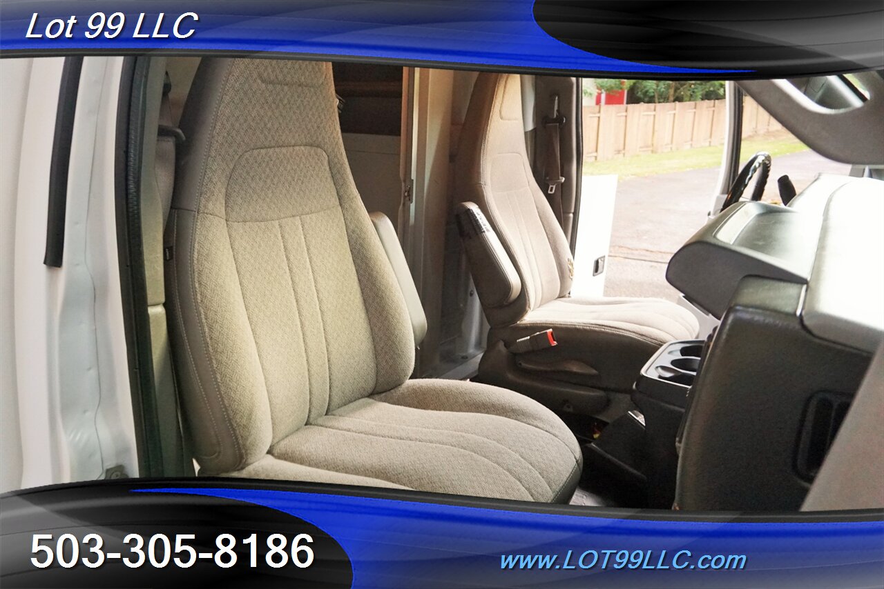 2019 Chevrolet Express 3500 Knapheide KUV Service Body Service Truck   - Photo 16 - Milwaukie, OR 97267