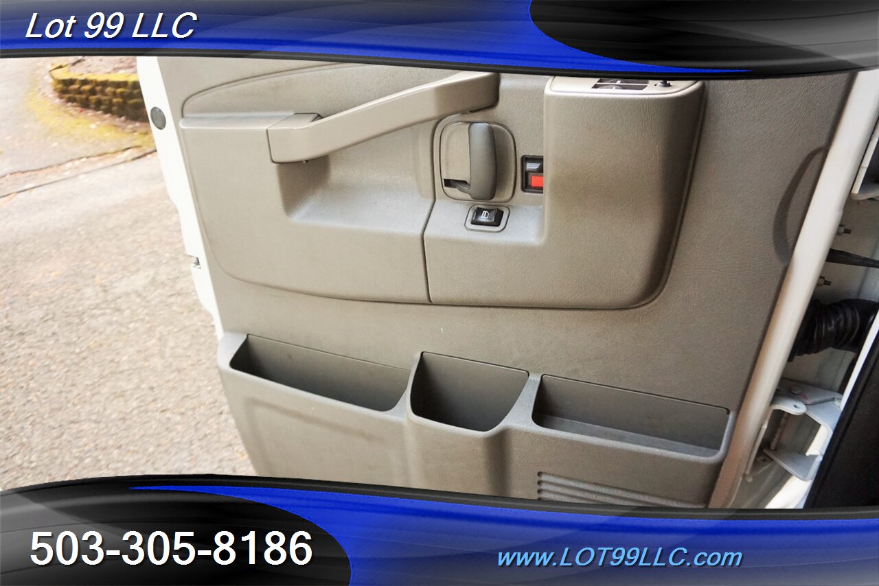 2019 Chevrolet Express 3500 Knapheide KUV Service Body Service Truck   - Photo 21 - Milwaukie, OR 97267