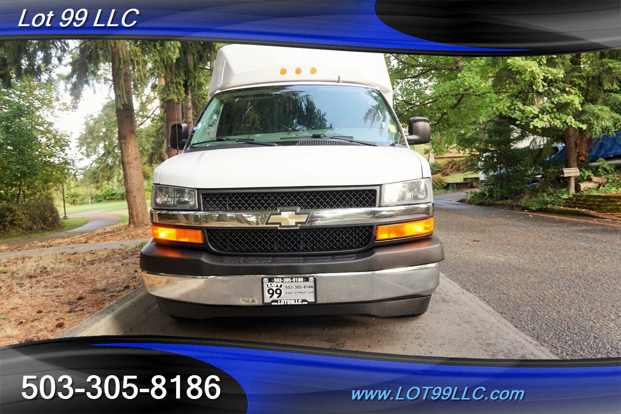 2019 Chevrolet Express 3500 Knapheide KUV Service Body Service Truck   - Photo 6 - Milwaukie, OR 97267