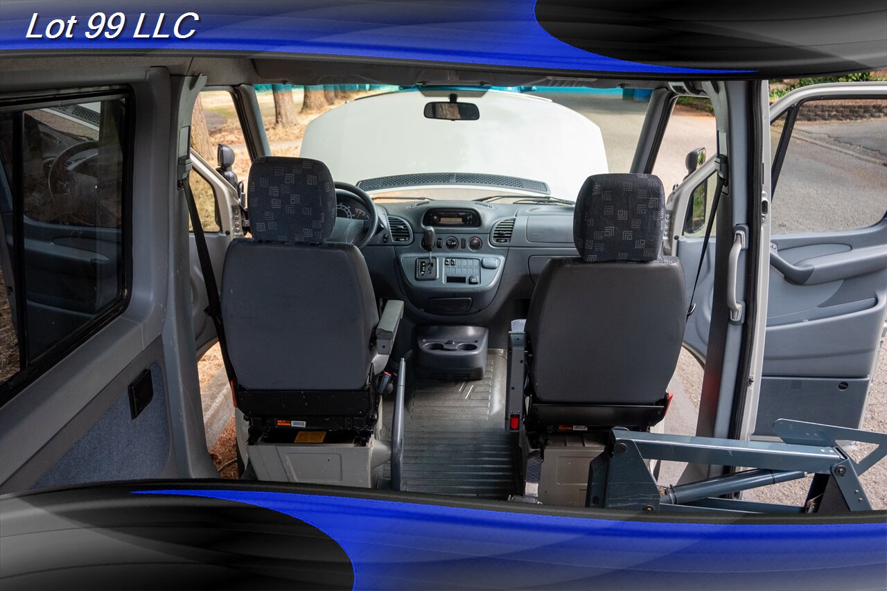 2006 Dodge Sprinter 2500 82k DIESEL ** WHEELCHAIR VAN **   - Photo 64 - Milwaukie, OR 97267