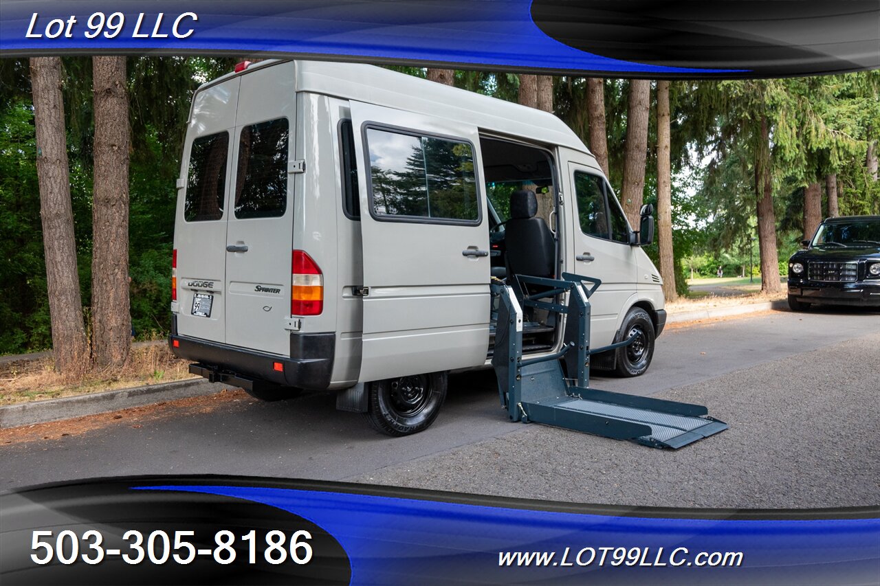 2006 Dodge Sprinter 2500 82k DIESEL ** WHEELCHAIR VAN **   - Photo 43 - Milwaukie, OR 97267