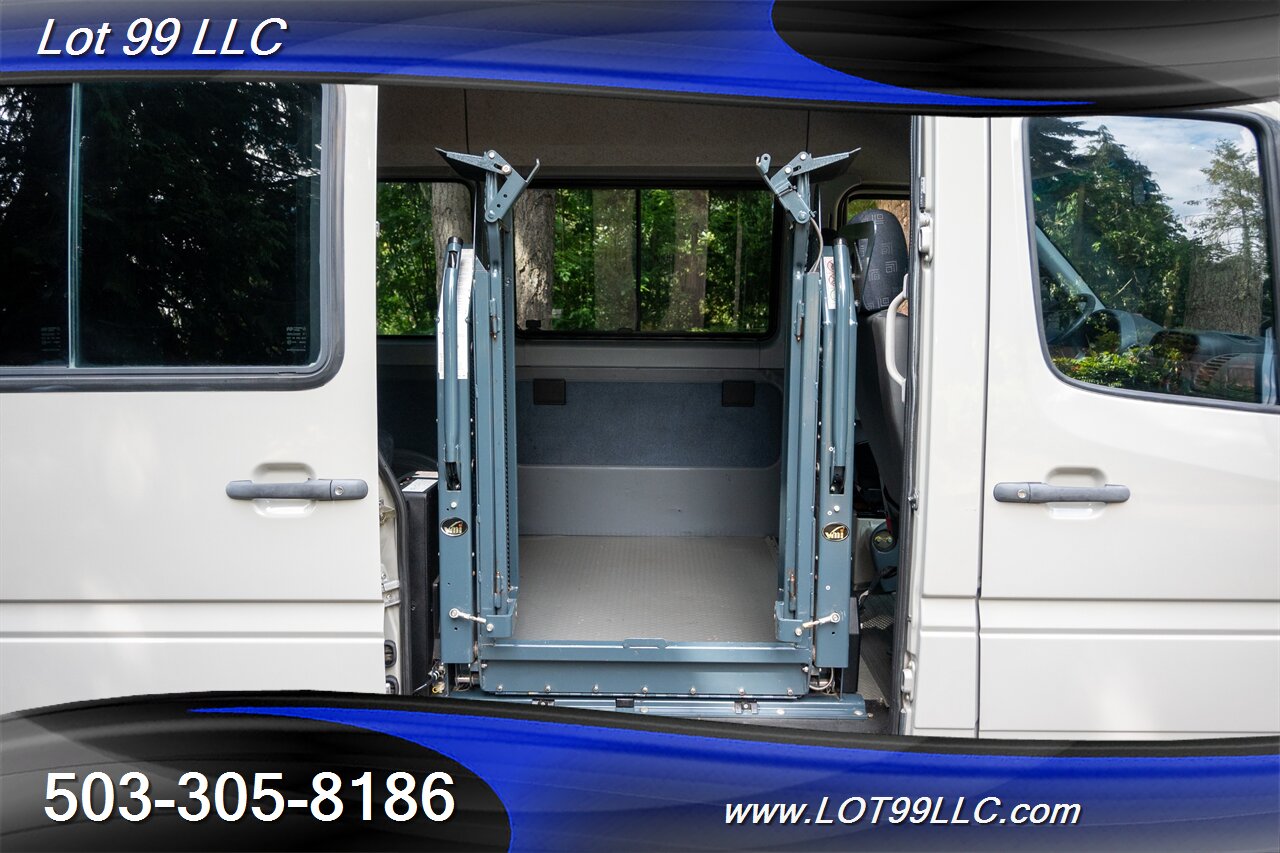 2006 Dodge Sprinter 2500 82k DIESEL ** WHEELCHAIR VAN **   - Photo 2 - Milwaukie, OR 97267