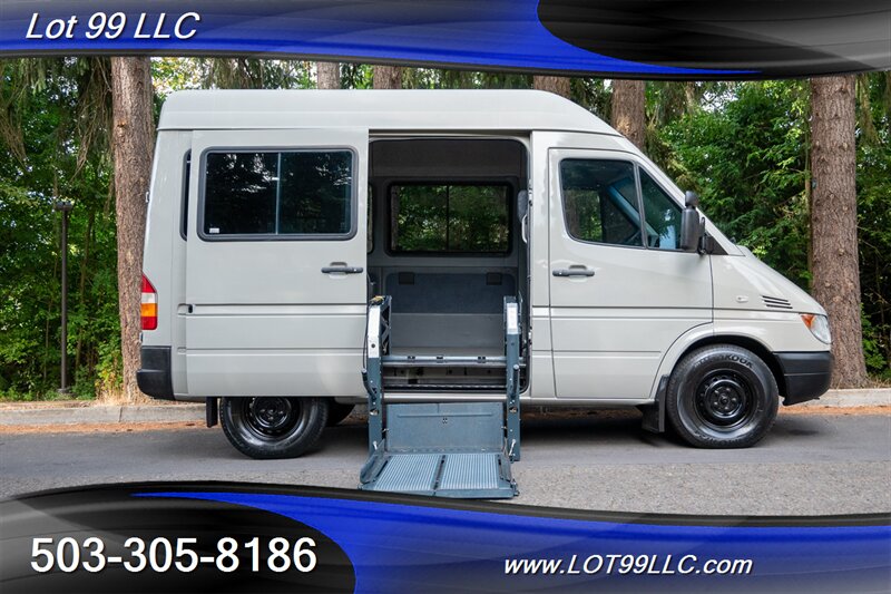 2006 Dodge Sprinter 2500 82k DIESEL ** WHEELCHAIR VAN **  