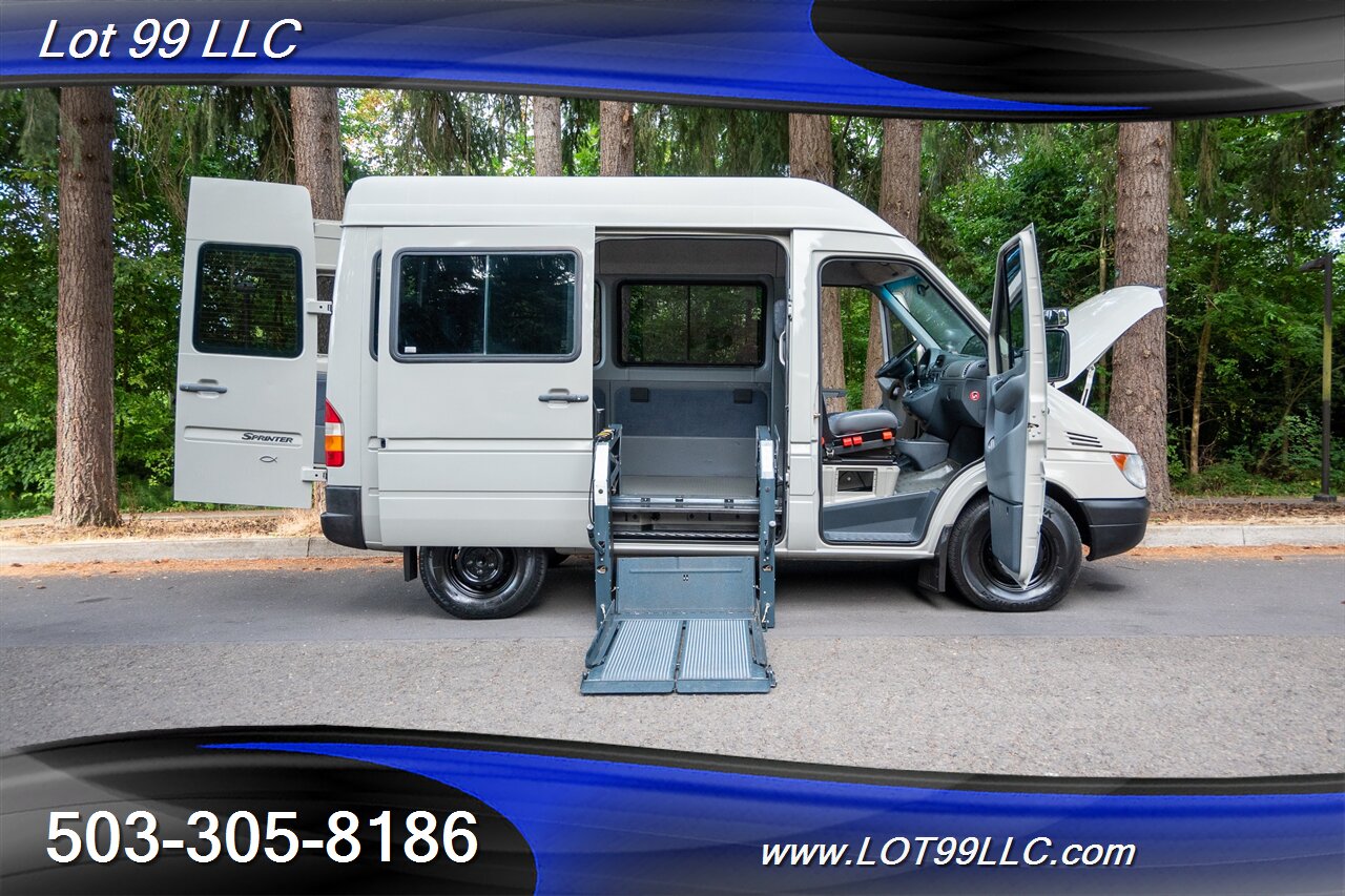 2006 Dodge Sprinter 2500 82k DIESEL ** WHEELCHAIR VAN **   - Photo 61 - Milwaukie, OR 97267
