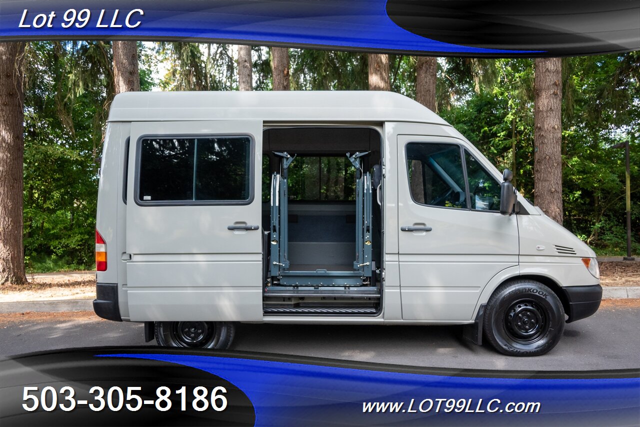 2006 Dodge Sprinter 2500 82k DIESEL ** WHEELCHAIR VAN **   - Photo 36 - Milwaukie, OR 97267