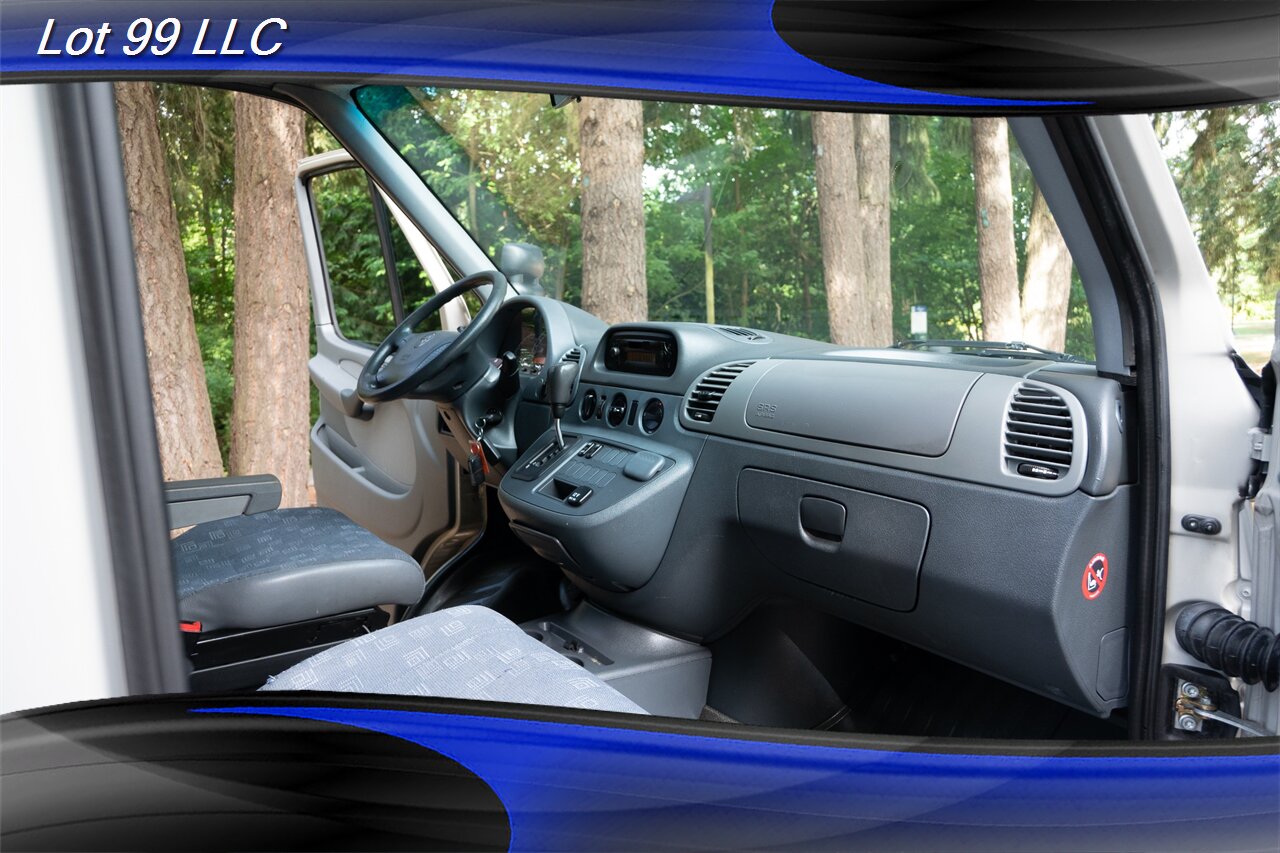 2006 Dodge Sprinter 2500 82k DIESEL ** WHEELCHAIR VAN **   - Photo 35 - Milwaukie, OR 97267