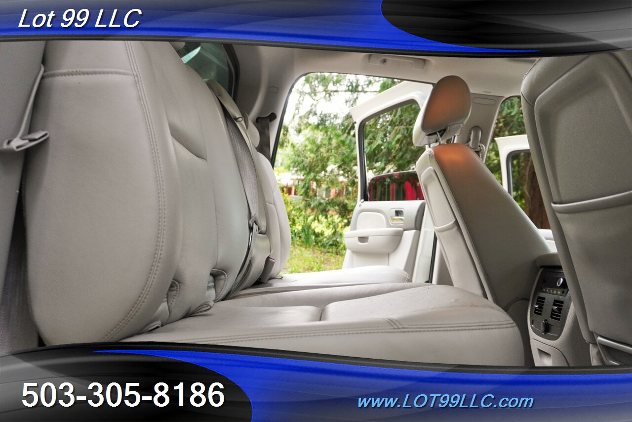 2012 Chevrolet Avalanche LTZ 4X4 V8 5.3L Auto Heated Leather Seats MOON GPS  Black 20 Wheels Newer Tires - Photo 16 - Milwaukie, OR 97267
