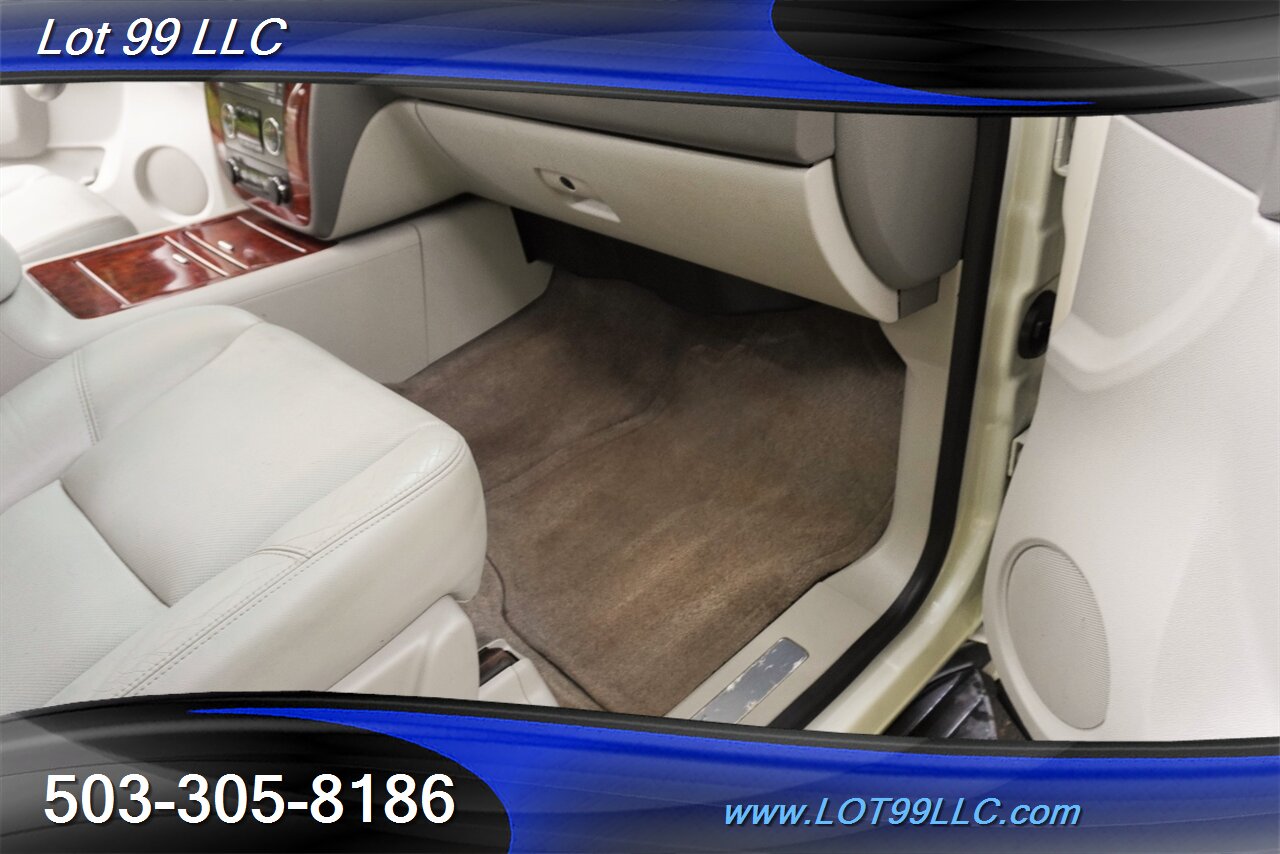 2012 Chevrolet Avalanche LTZ 4X4 V8 5.3L Auto Heated Leather Seats MOON GPS  Black 20 Wheels Newer Tires - Photo 37 - Milwaukie, OR 97267