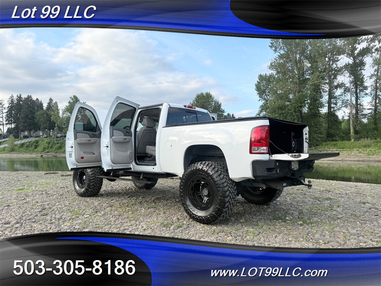 2009 GMC Sierra 2500HD SLT 141k LIFTED New 40 " Tires Duramax 6.6L Diesel  4x4 - Photo 31 - Milwaukie, OR 97267
