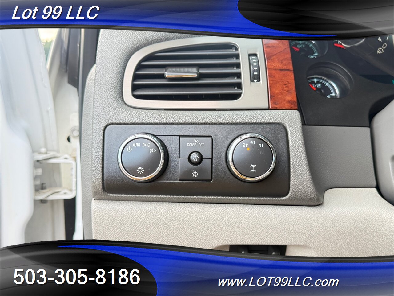 2009 GMC Sierra 2500HD SLT 141k LIFTED New 40 " Tires Duramax 6.6L Diesel  4x4 - Photo 14 - Milwaukie, OR 97267