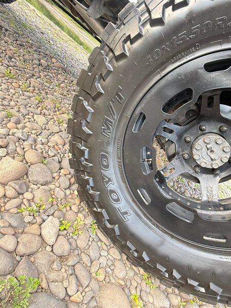 2009 GMC Sierra 2500HD SLT 141k LIFTED New 40 " Tires Duramax 6.6L Diesel  4x4 - Photo 60 - Milwaukie, OR 97267