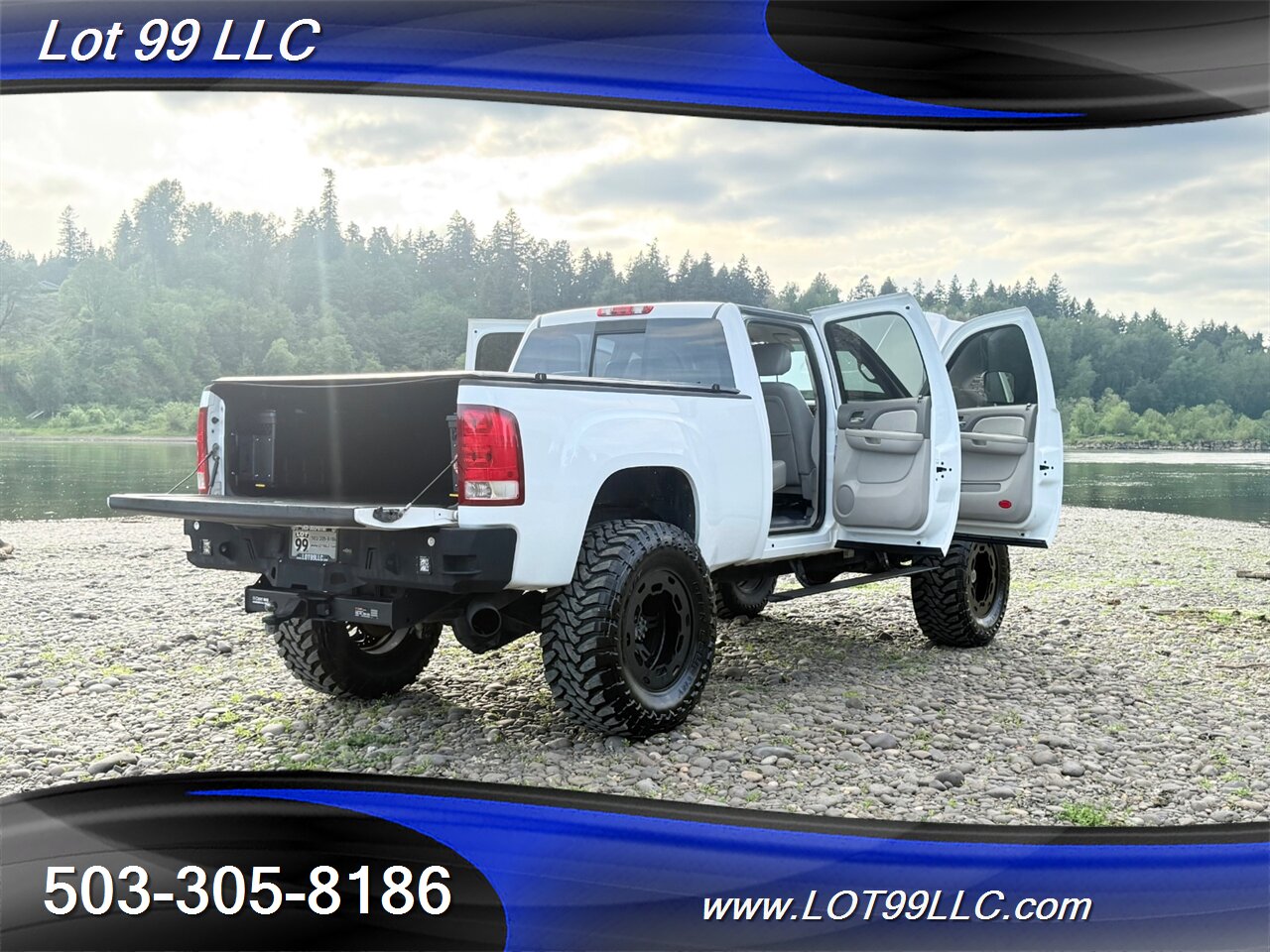 2009 GMC Sierra 2500HD SLT 141k LIFTED New 40 " Tires Duramax 6.6L Diesel  4x4 - Photo 29 - Milwaukie, OR 97267