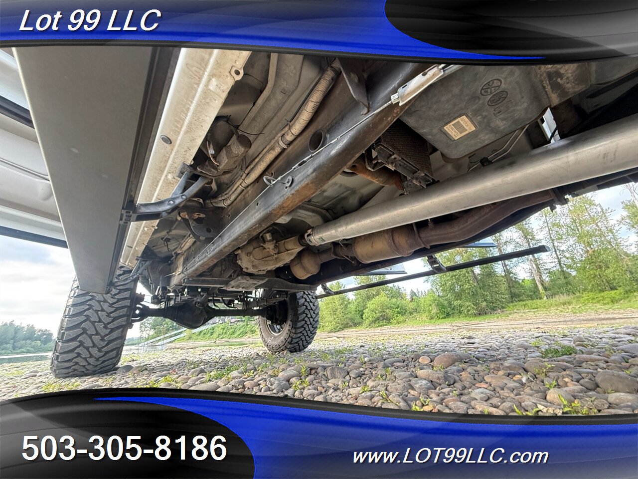 2009 GMC Sierra 2500HD SLT 141k LIFTED New 40 " Tires Duramax 6.6L Diesel  4x4 - Photo 52 - Milwaukie, OR 97267