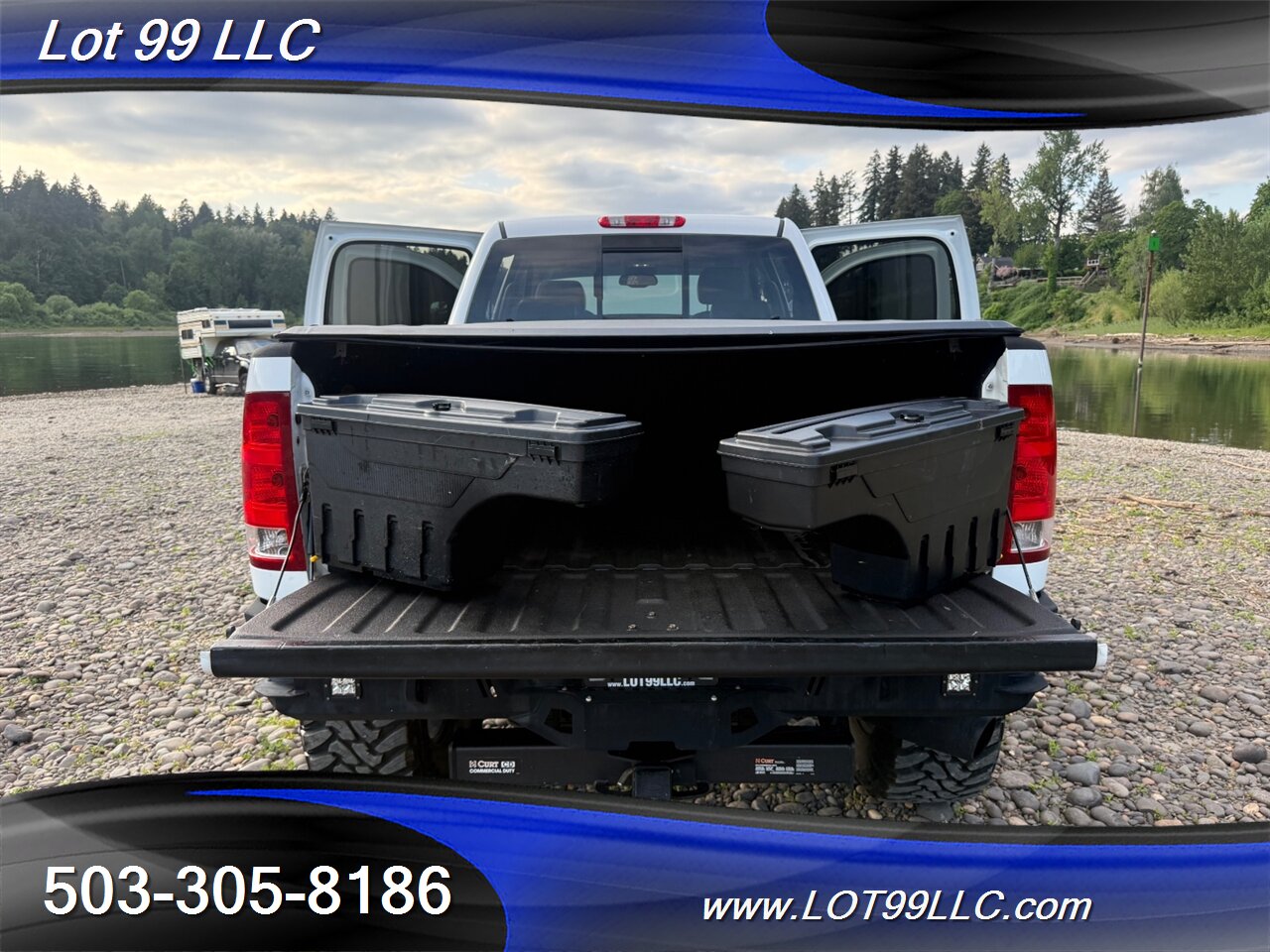 2009 GMC Sierra 2500HD SLT 141k LIFTED New 40 " Tires Duramax 6.6L Diesel  4x4 - Photo 21 - Milwaukie, OR 97267