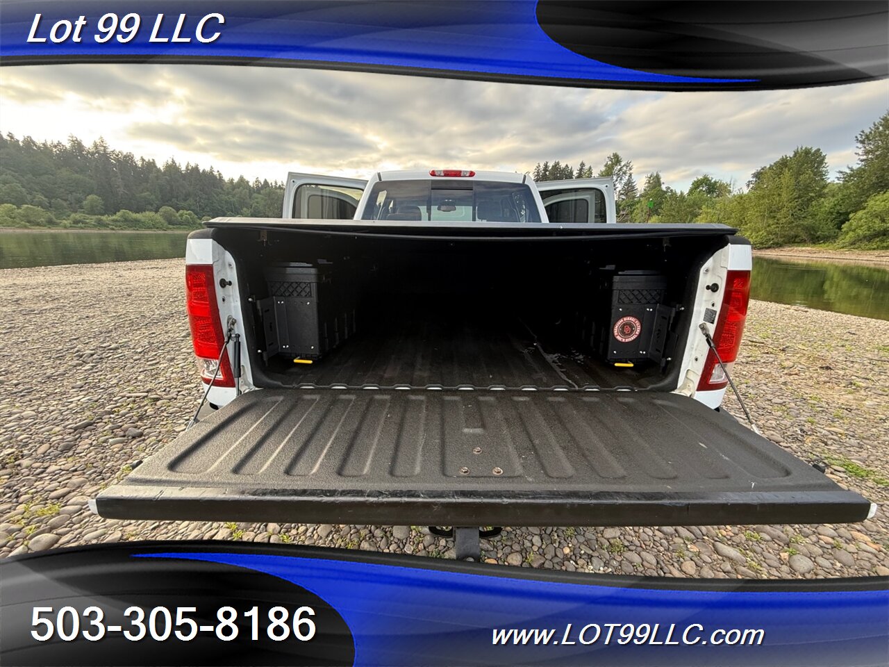 2009 GMC Sierra 2500HD SLT 141k LIFTED New 40 " Tires Duramax 6.6L Diesel  4x4 - Photo 20 - Milwaukie, OR 97267