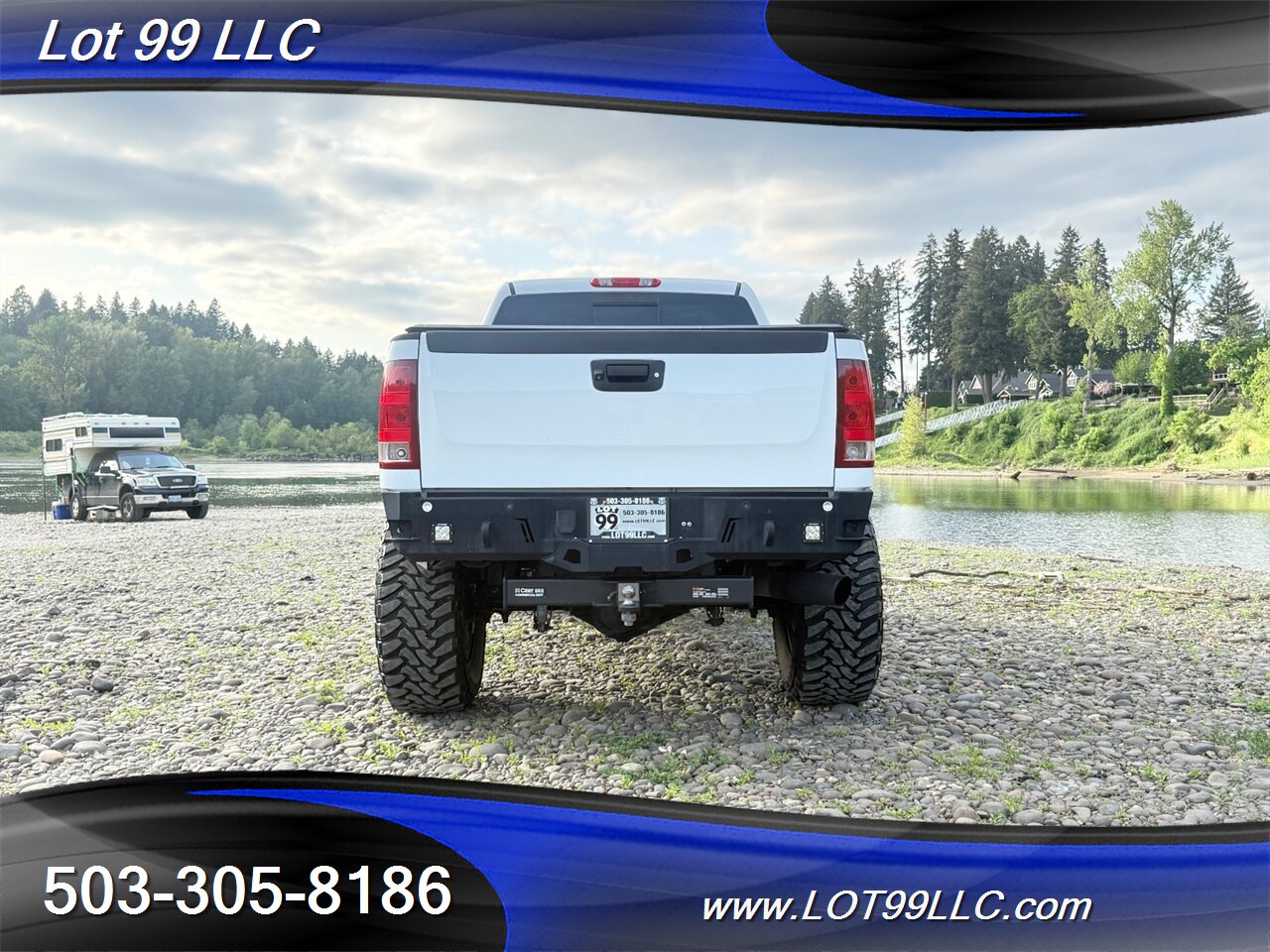 2009 GMC Sierra 2500HD SLT 141k LIFTED New 40 " Tires Duramax 6.6L Diesel  4x4 - Photo 7 - Milwaukie, OR 97267