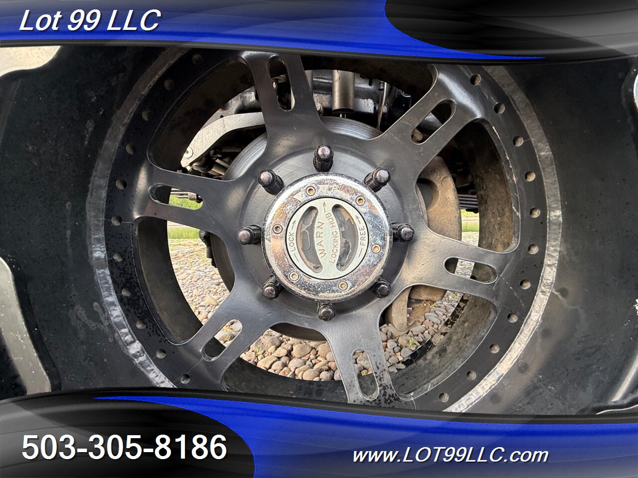 2009 GMC Sierra 2500HD SLT 141k LIFTED New 40 " Tires Duramax 6.6L Diesel  4x4 - Photo 59 - Milwaukie, OR 97267