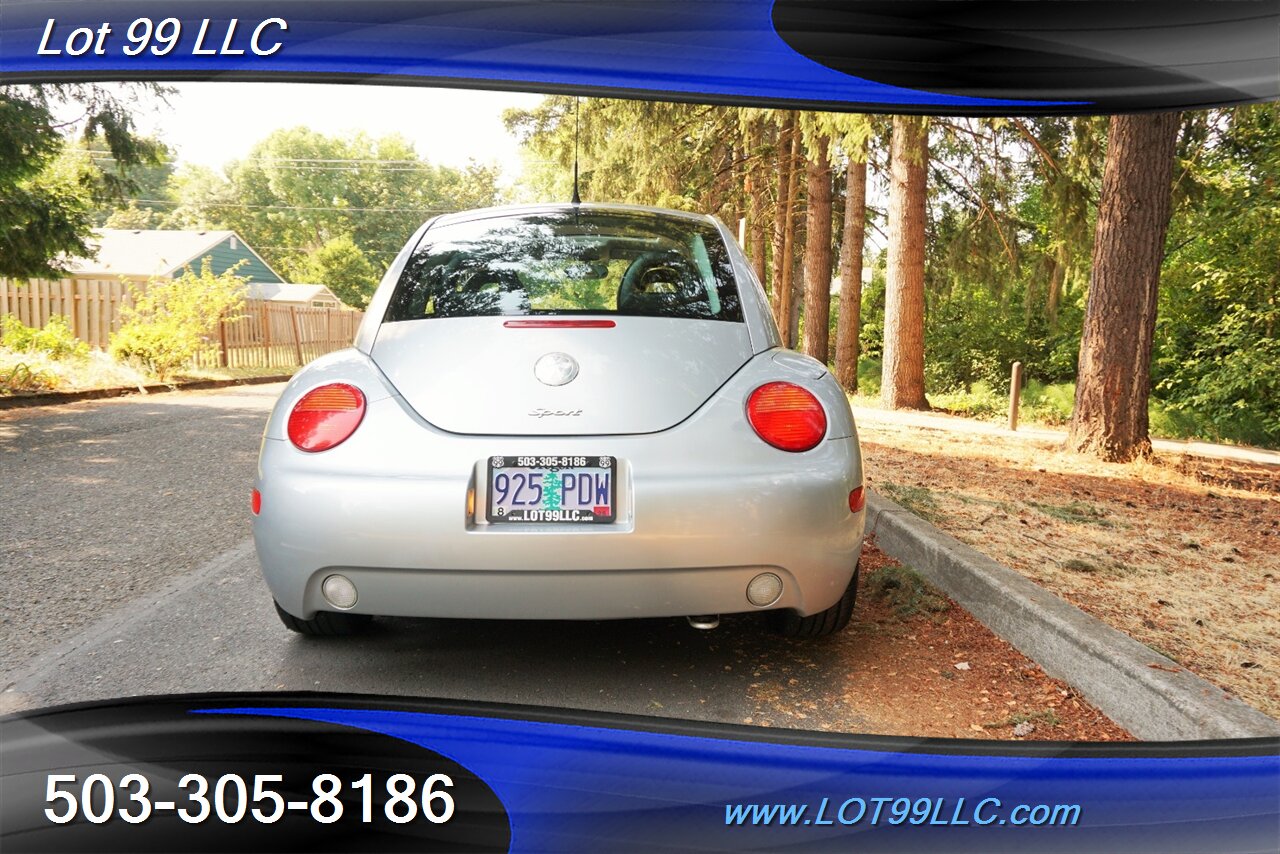 2002 Volkswagen Beetle Sport 1.8L TURBO 5 Speed Manual Moon Leather   - Photo 10 - Milwaukie, OR 97267