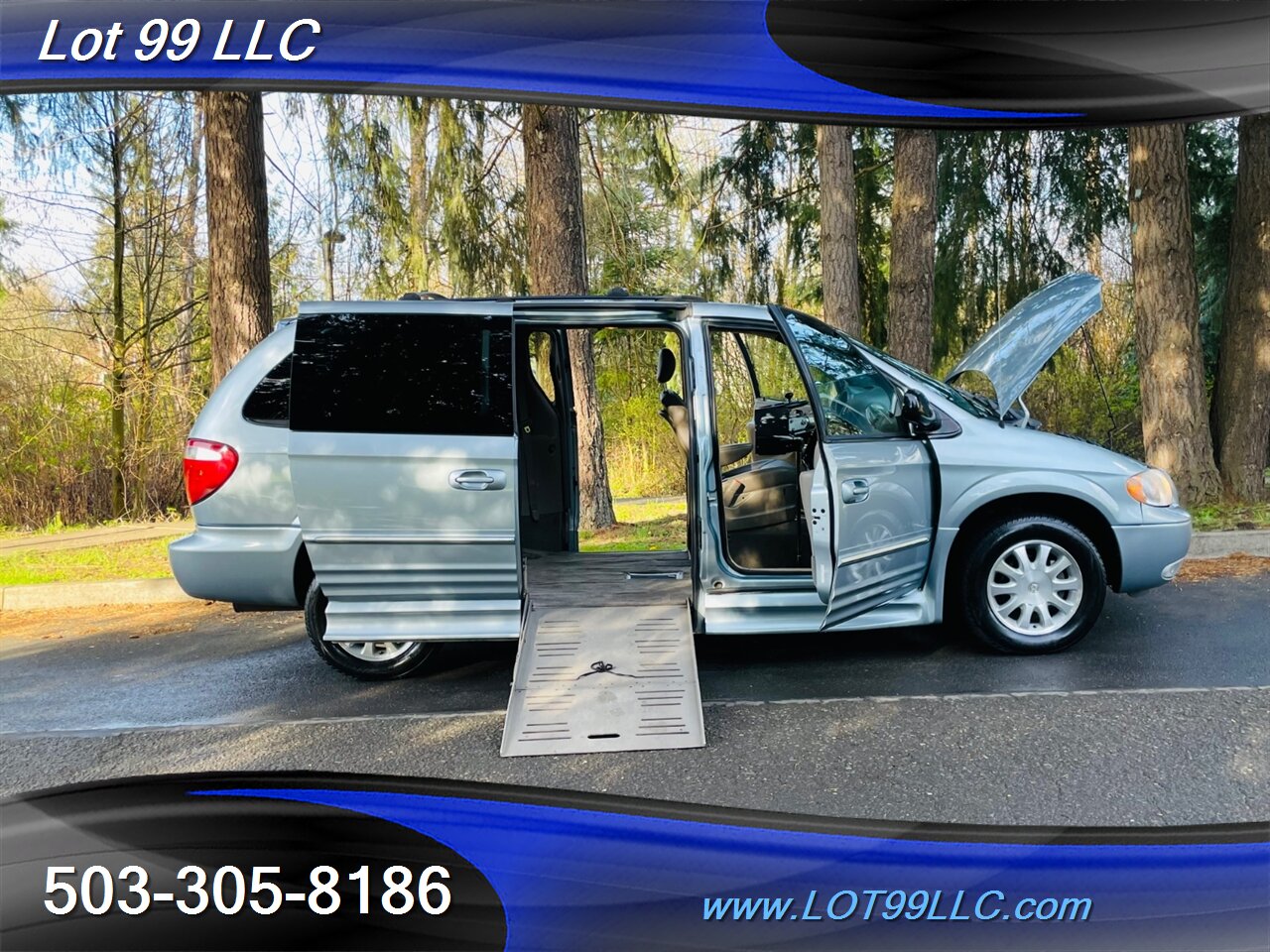 2003 Chrysler Town & Country LXi WHEELCHAIR VAN Htd Le   - Photo 1 - Milwaukie, OR 97267