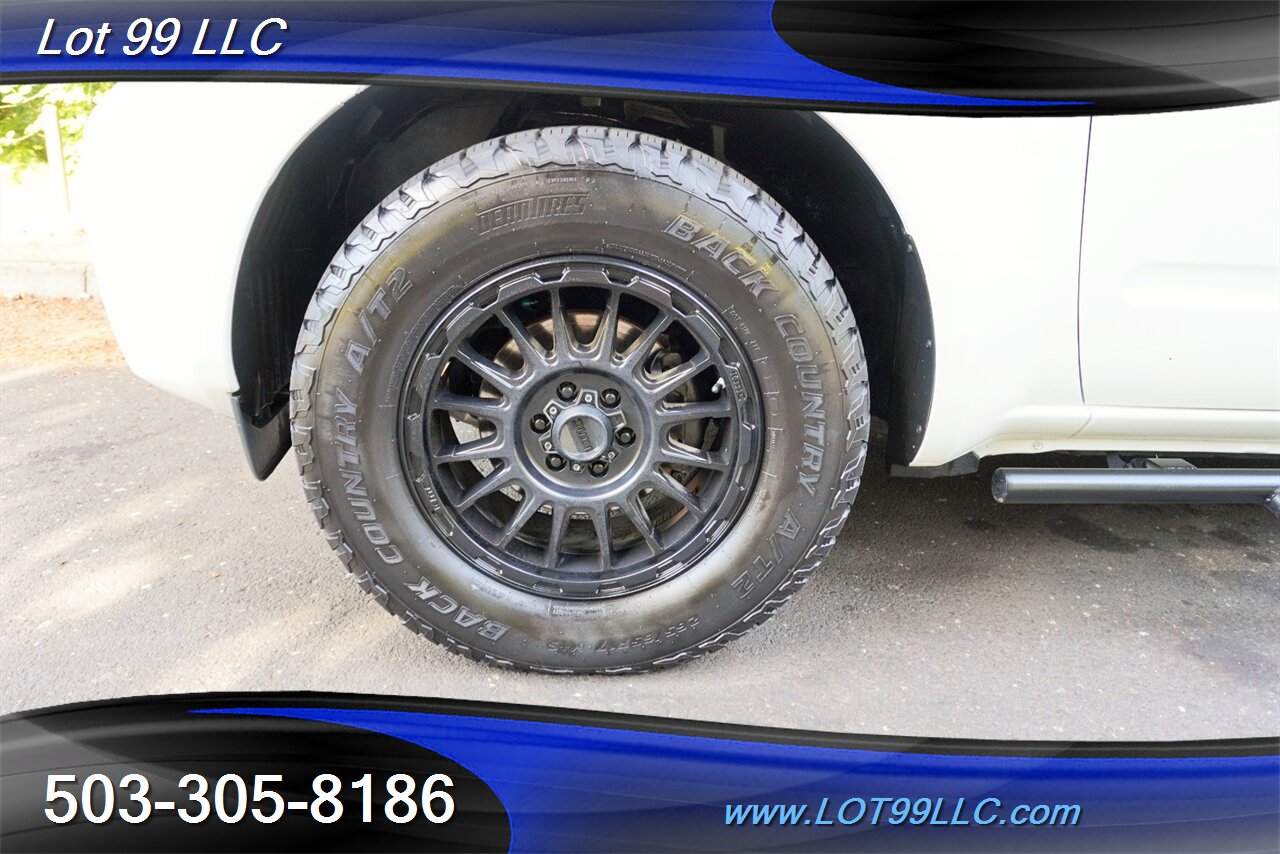 2019 Nissan Frontier SV Crew Cab V6 4.0L Automatic Short Bed Premium  Black Wheels Newer Tires Local Truck Super Clean - Photo 3 - Milwaukie, OR 97267