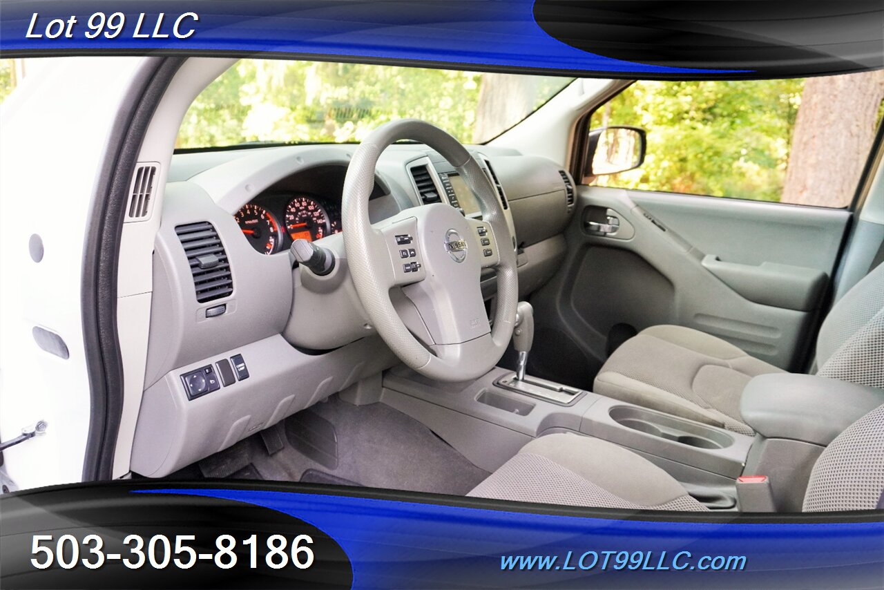2019 Nissan Frontier SV Crew Cab V6 4.0L Automatic Short Bed Premium  Black Wheels Newer Tires Local Truck Super Clean - Photo 12 - Milwaukie, OR 97267