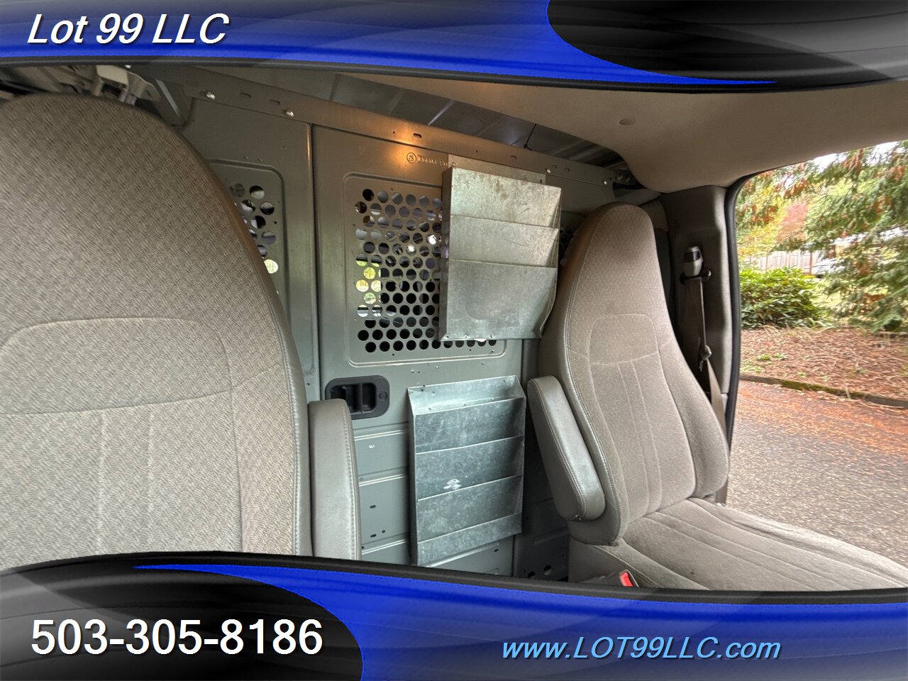 2013 Chevrolet Express 2500 Cargo Van 1-Owner 136k Ladder Rack Shelves   - Photo 33 - Milwaukie, OR 97267