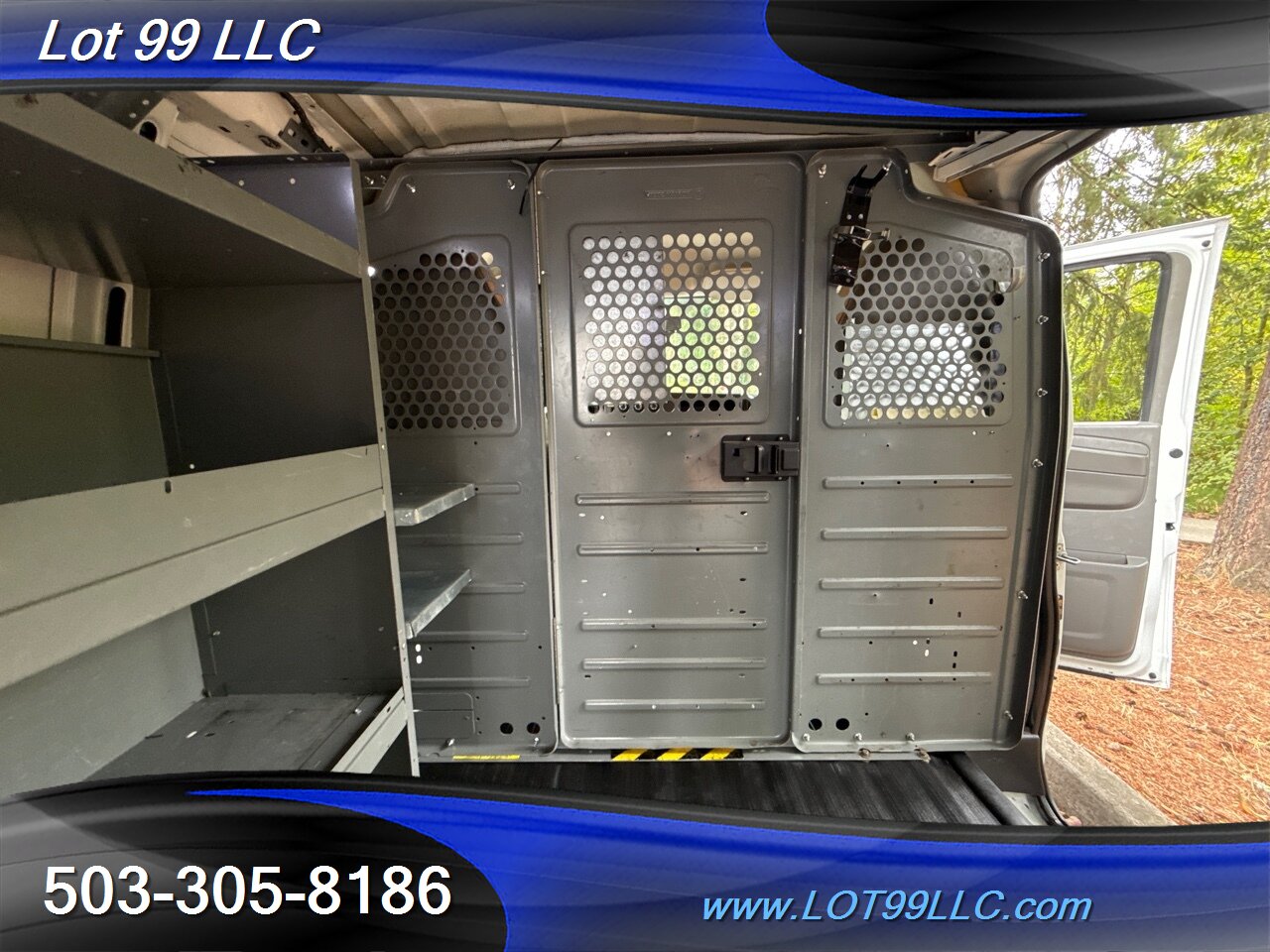 2013 Chevrolet Express 2500 Cargo Van 1-Owner 136k Ladder Rack Shelves   - Photo 36 - Milwaukie, OR 97267