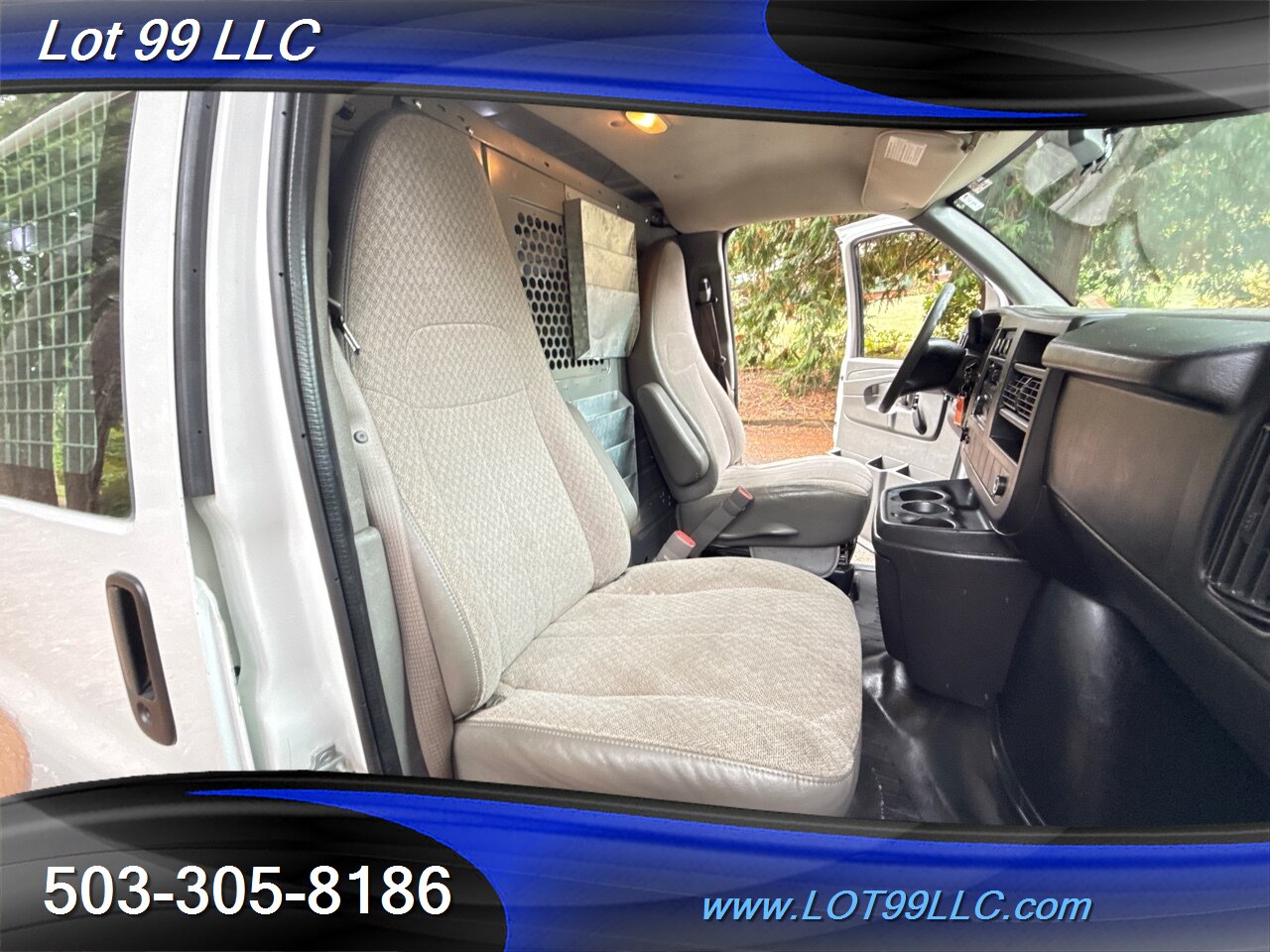 2013 Chevrolet Express 2500 Cargo Van 1-Owner 136k Ladder Rack Shelves   - Photo 13 - Milwaukie, OR 97267