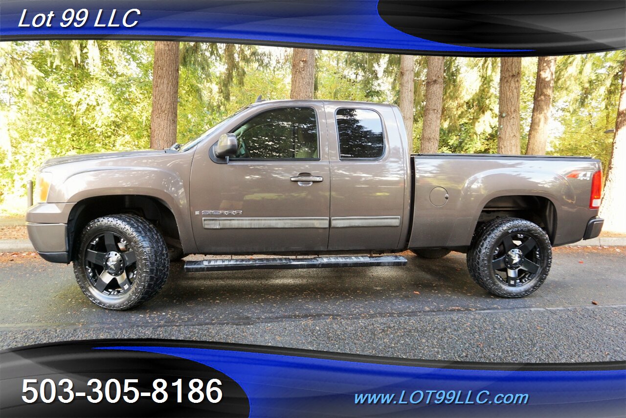 2007 GMC Sierra 1500 SLT 4X4 Extended Cab Heated Leather LIFTED 20S   - Photo 5 - Milwaukie, OR 97267