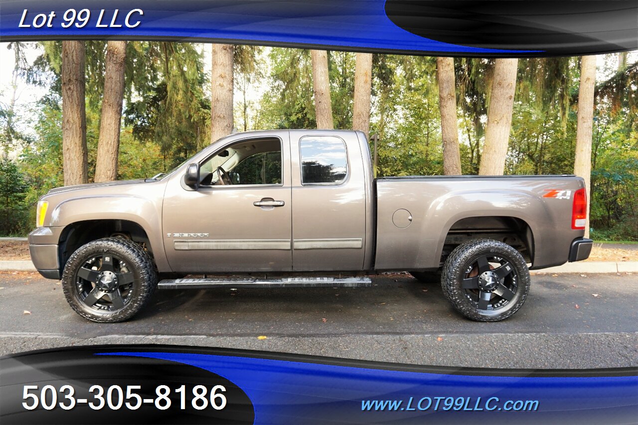 2007 GMC Sierra 1500 SLT 4X4 Extended Cab Heated Leather LIFTED 20S   - Photo 1 - Milwaukie, OR 97267