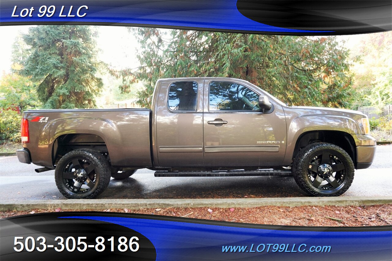 2007 GMC Sierra 1500 SLT 4X4 Extended Cab Heated Leather LIFTED 20S   - Photo 8 - Milwaukie, OR 97267