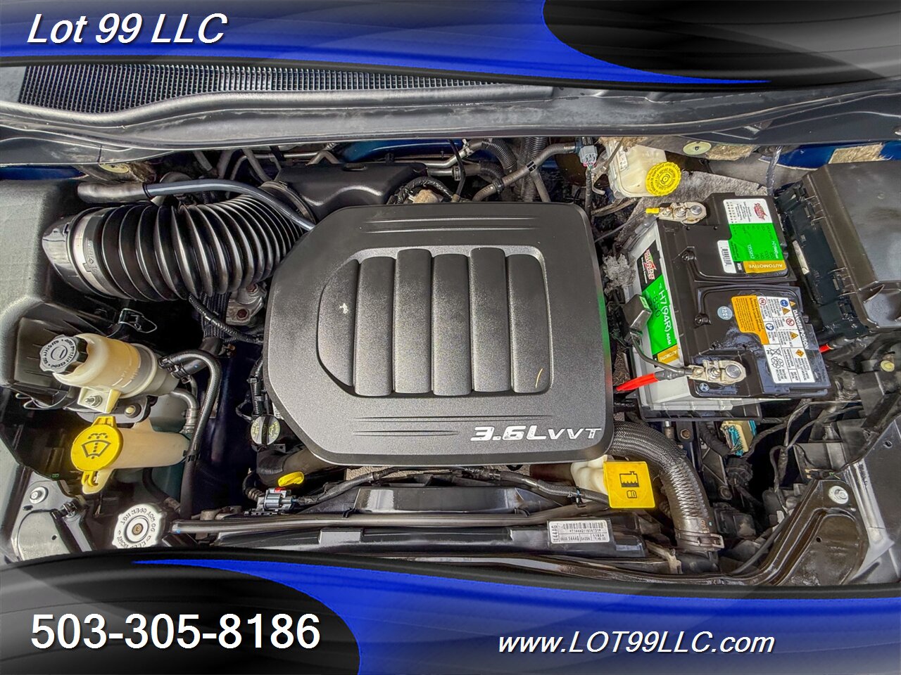 2012 Chrysler Town & Country Touring ** Braun WHEELCHAIR VAN ** Kneeling Power Ramp Backup Camera - Photo 47 - Milwaukie, OR 97267