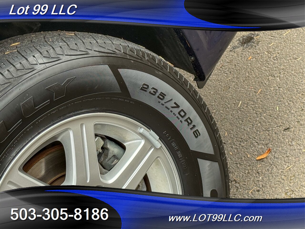 2012 Chrysler Town & Country Touring ** Braun WHEELCHAIR VAN ** Kneeling Power Ramp Backup Camera - Photo 73 - Milwaukie, OR 97267