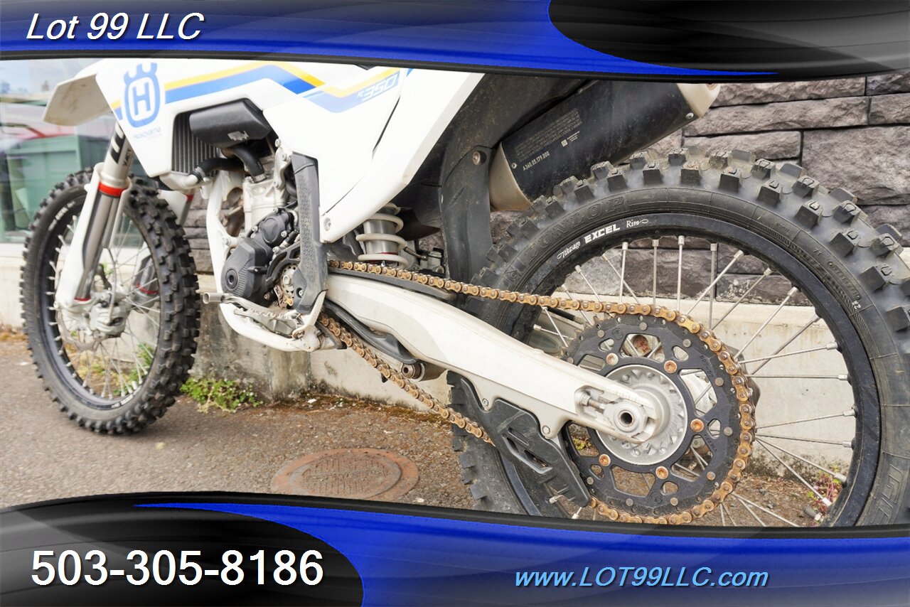 2023 Husqvarna FC 350 27.5 HOURS White Blue Seats Like New Tires   - Photo 4 - Milwaukie, OR 97267