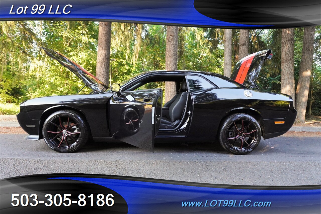 2014 Dodge Challenger SXT Coupe V6 Automatic Tinted Windows 20 Black Wheels Newer Tires Rear Spoiler - Photo 25 - Milwaukie, OR 97267