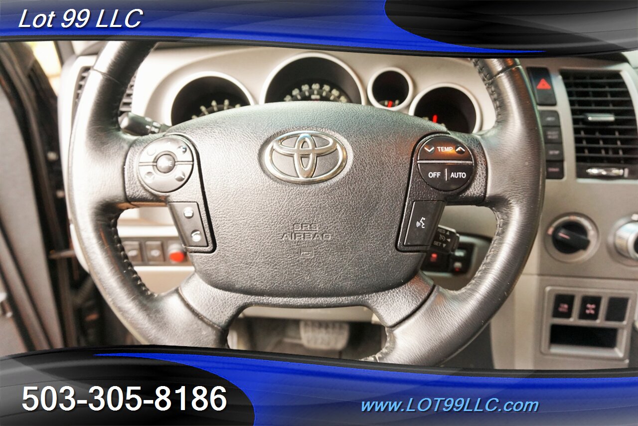 2012 Toyota Sequoia Limited 4X4 V8 Heated Leather MOON 1 OWNER   - Photo 25 - Milwaukie, OR 97267