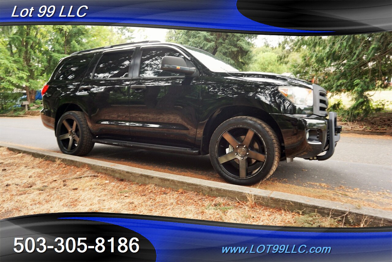 2012 Toyota Sequoia Limited 4X4 V8 Heated Leather MOON 1 OWNER   - Photo 7 - Milwaukie, OR 97267