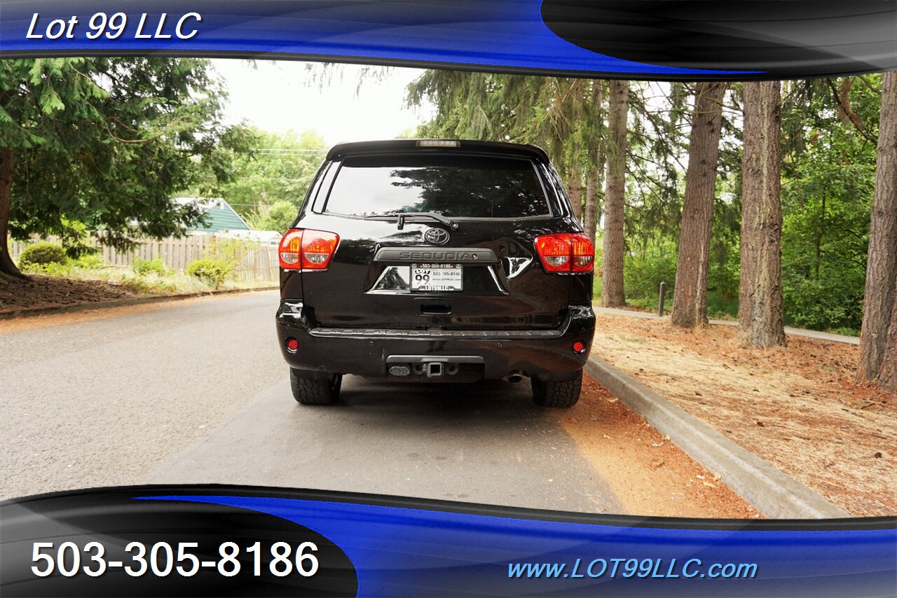 2012 Toyota Sequoia Limited 4X4 V8 Heated Leather MOON 1 OWNER   - Photo 10 - Milwaukie, OR 97267