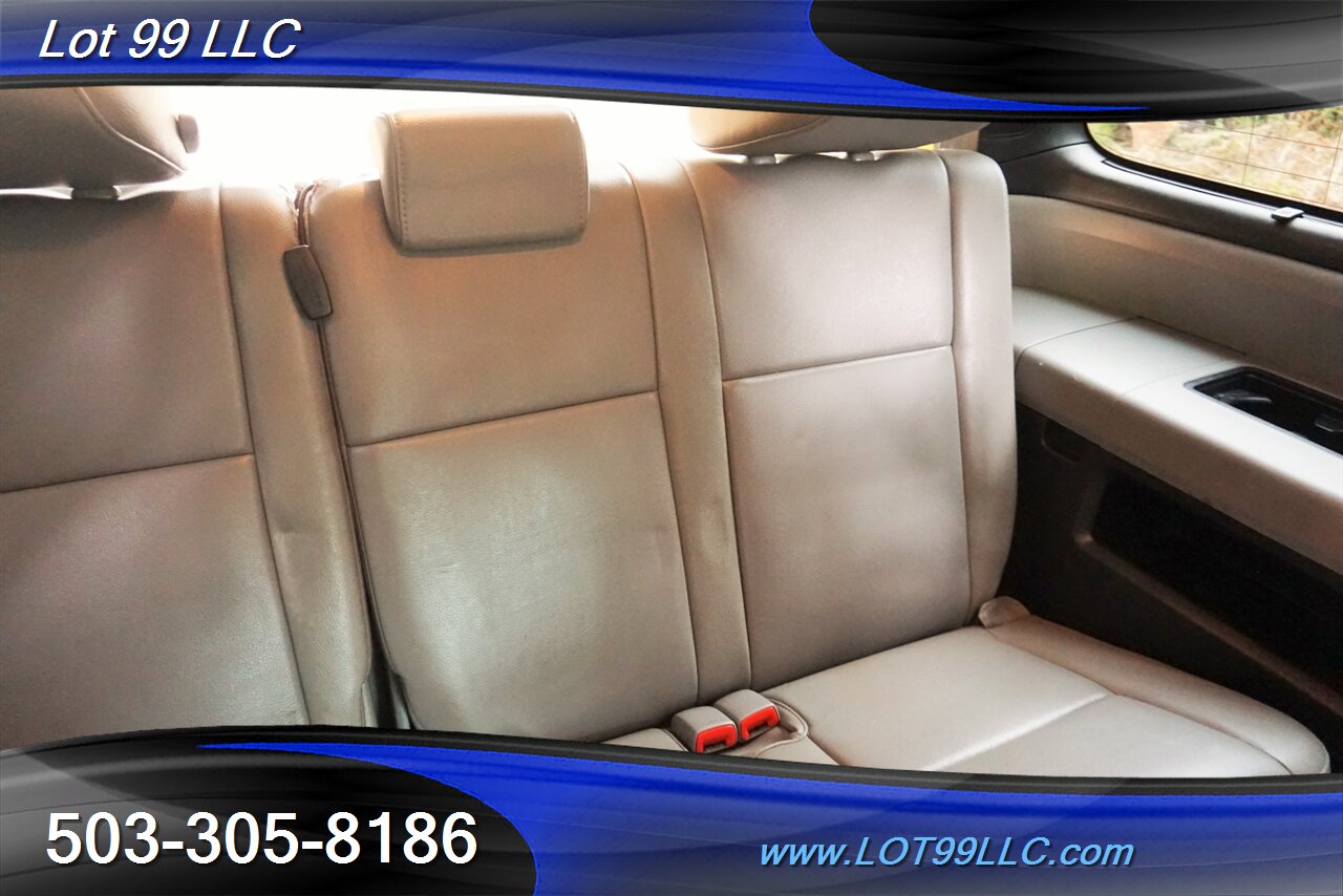 2012 Toyota Sequoia Limited 4X4 V8 Heated Leather MOON 1 OWNER   - Photo 18 - Milwaukie, OR 97267